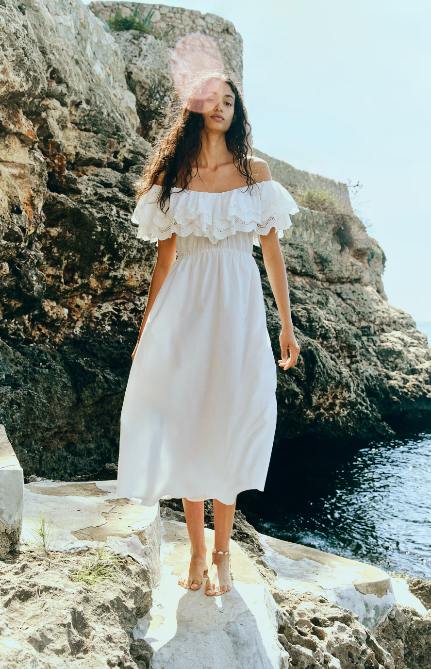 I saldi H&M dell’estate sono appena iniziati: le occasioni da non perdere