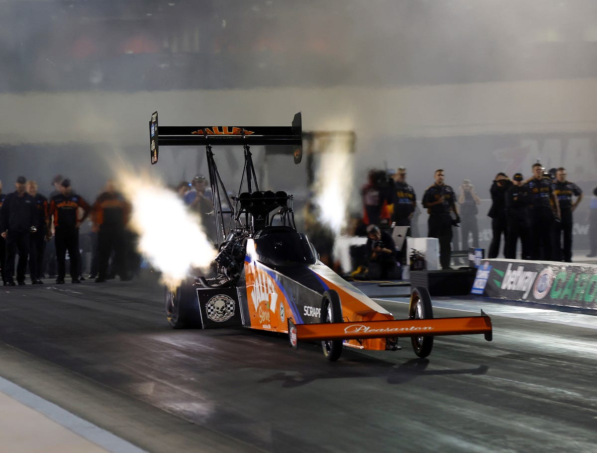 NHRA Mile-High Nationals: Final Qualifying, Sunday Pairings