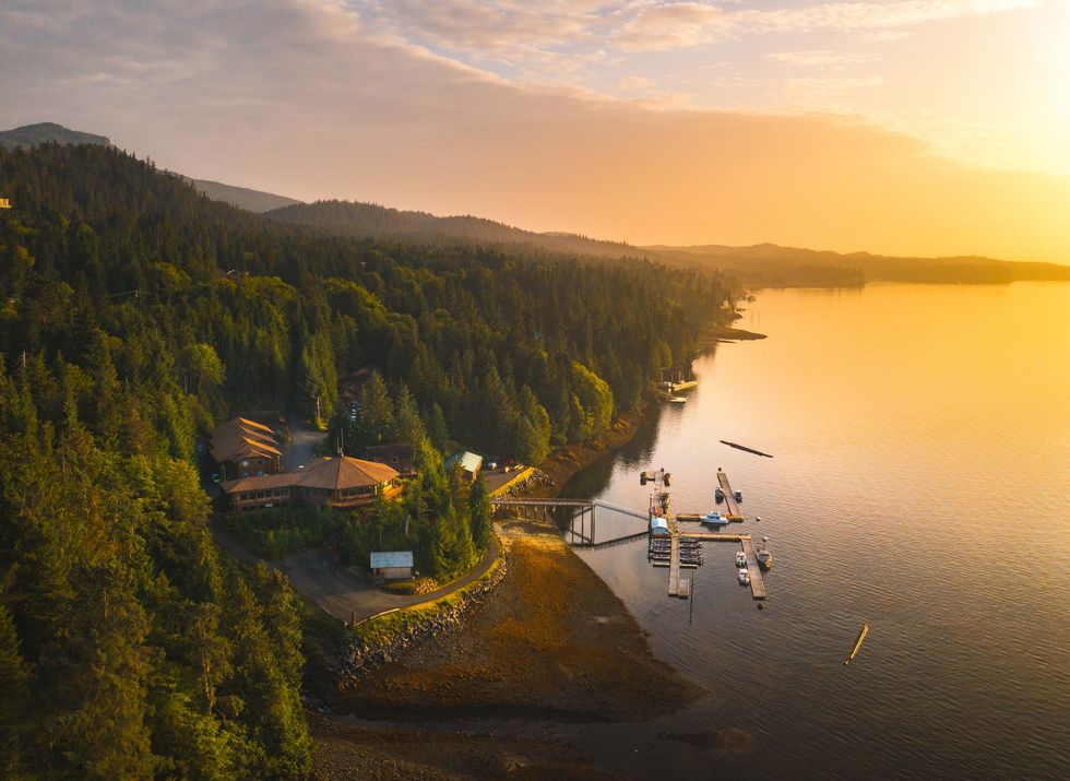 luxurious allinclusive resorts — salmon falls resort
