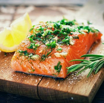 alimentos ricos en vitamina d filete de salmón