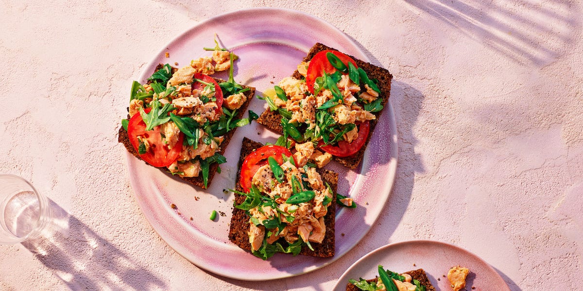 These No-Cook Salmon Salad Tartines Are Ready In Just 5 Minutes