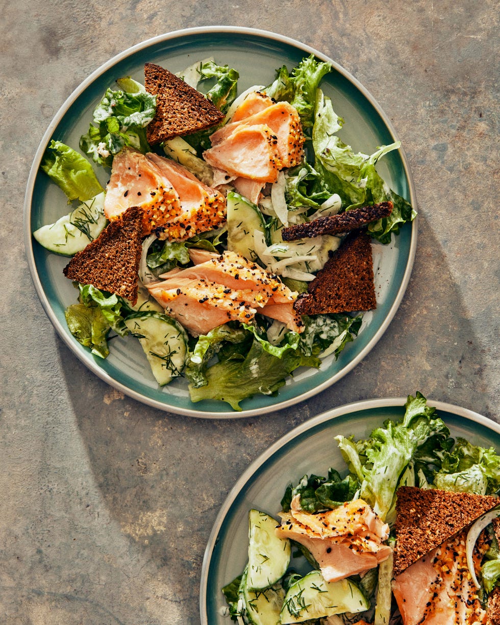 salmon smorrebrod salad