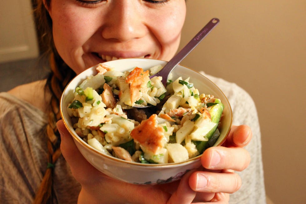 Delishcom Salmon Jicama, Wheat & Berry Salad