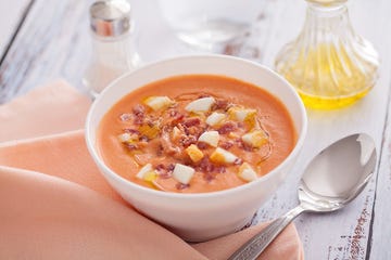 salmorejo, sopa fría ideal para el verano