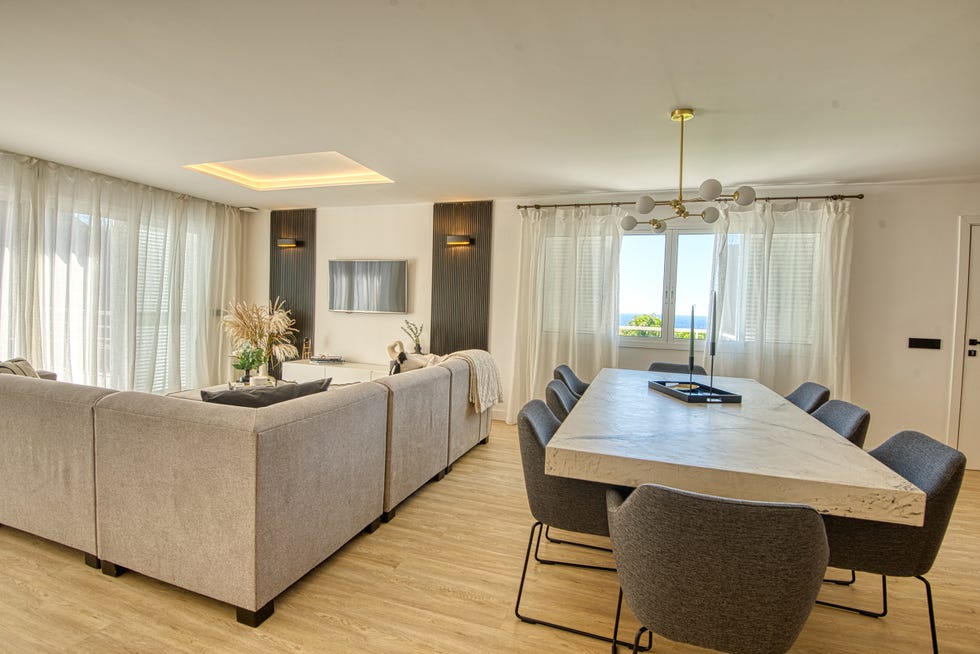 salón comedor de diseño moderno en tonos grises
