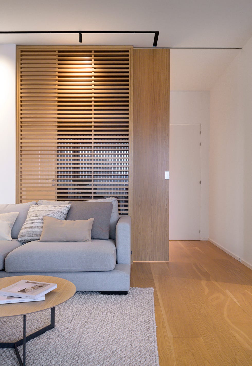 cerramiento con listones de madera