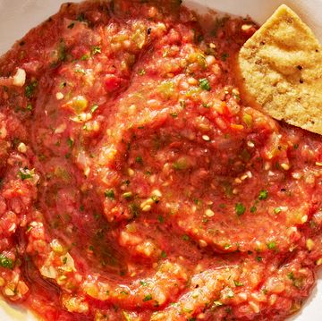 homemade chunky salsa with tortilla chips