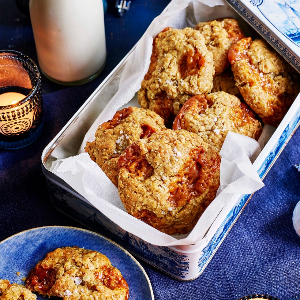 moreish salted toffee oaties recipe