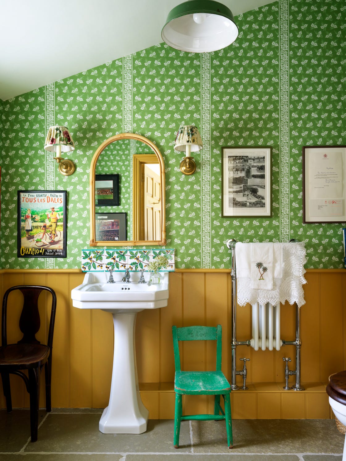 Vintage Bathroom Decorating Ideas: Transform Your Space with Timeless Charm