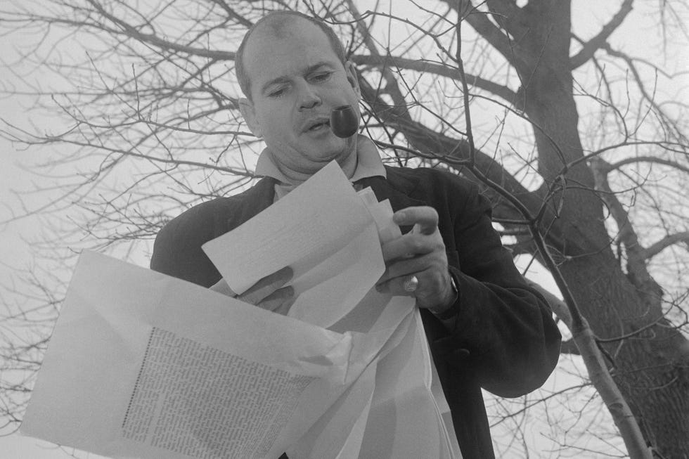Sam Sheppard schreef een boek over het beruchte moordproces tegen hem met de titel Endure and Conquer Volharding en verovering