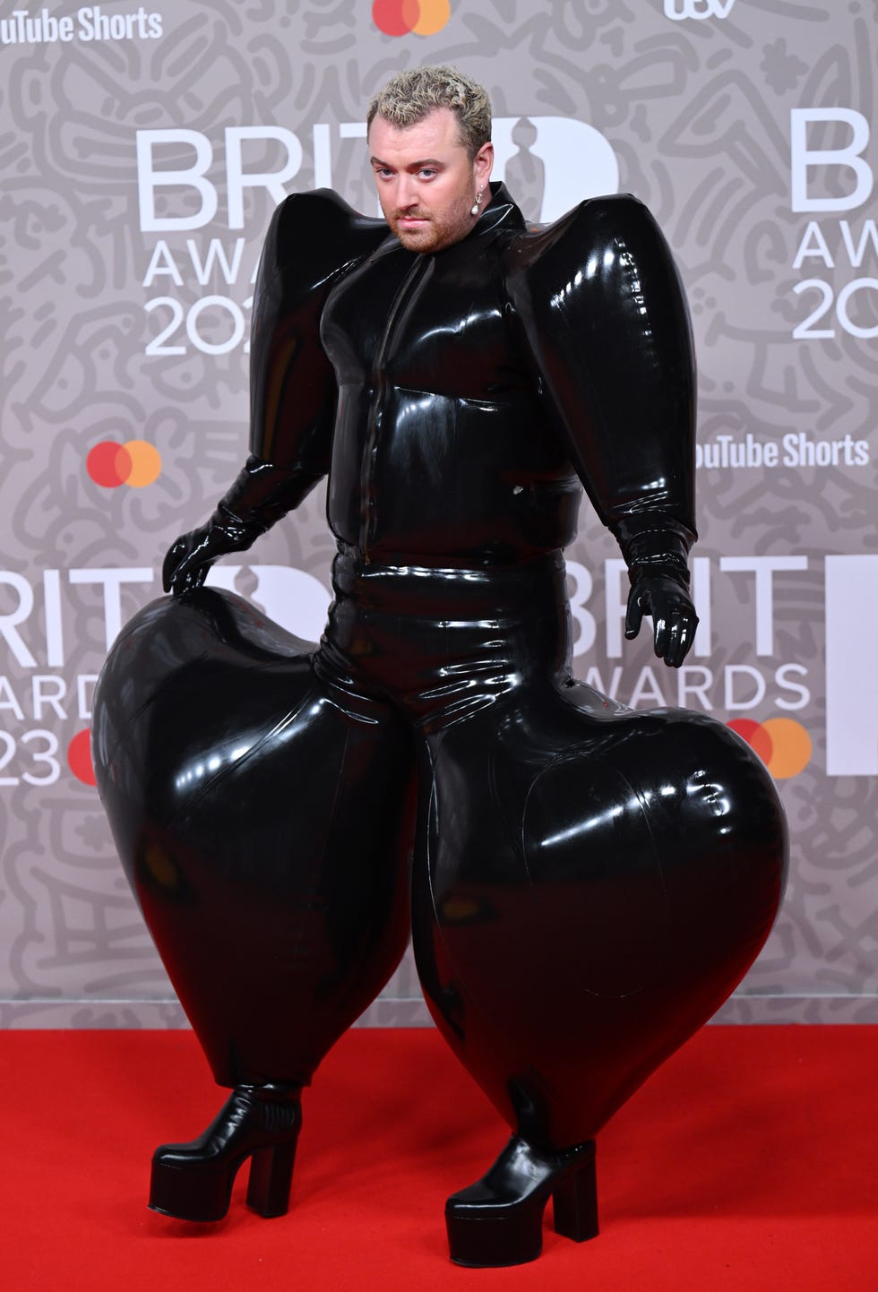 brit awards 2023 arrival