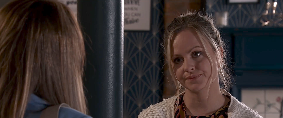 maria and sarah in coronation street