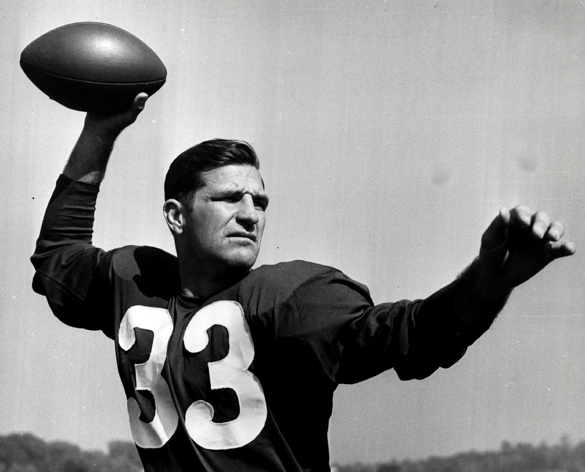 Washington Commanders on X: Today we recognize Redskins great and Hall of  Famer, Sammy Baugh.  / X