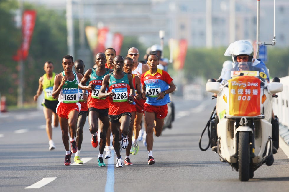 sammy wanjiru lidera el grupo de maratonianos de los juegos olímpicos de pekín 2008