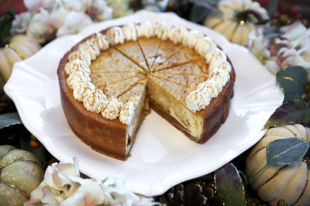 Food, Sweetness, Cuisine, Ingredient, Dessert, Baked goods, Recipe, Dish, Tableware, Finger food, 