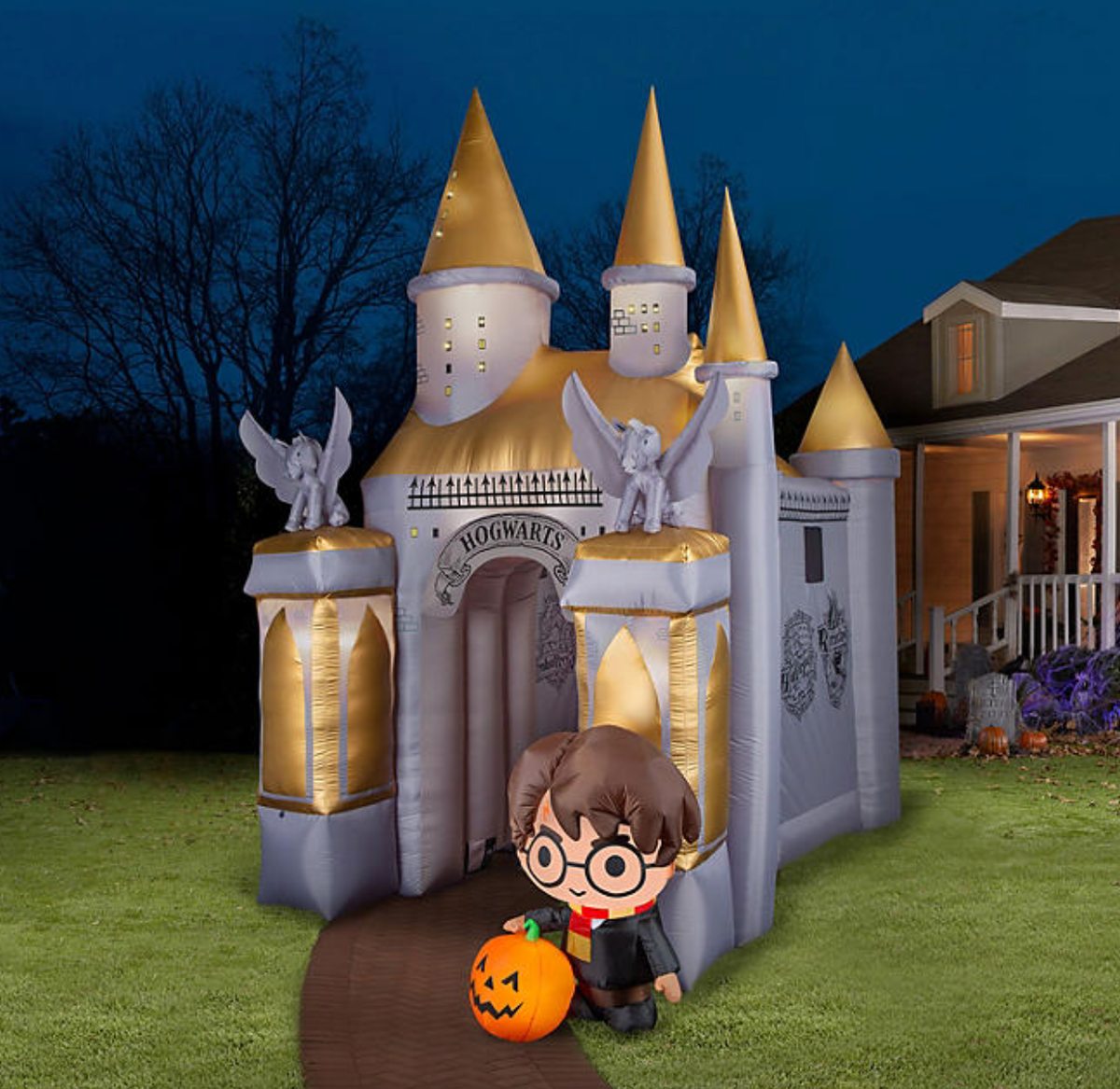 inflatable hogwarts tunnel