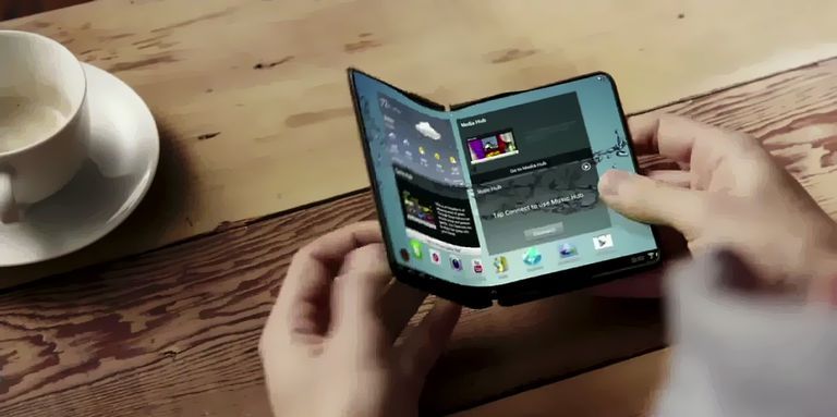 Lo smartphone pieghevole di Samsung arriva tra poco