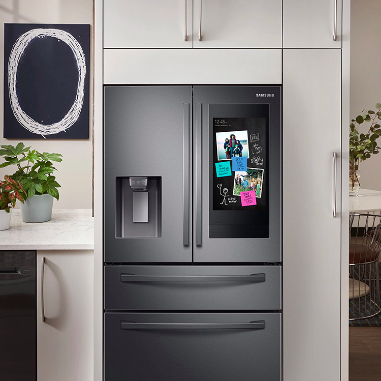 samsung smart fridge with family hub