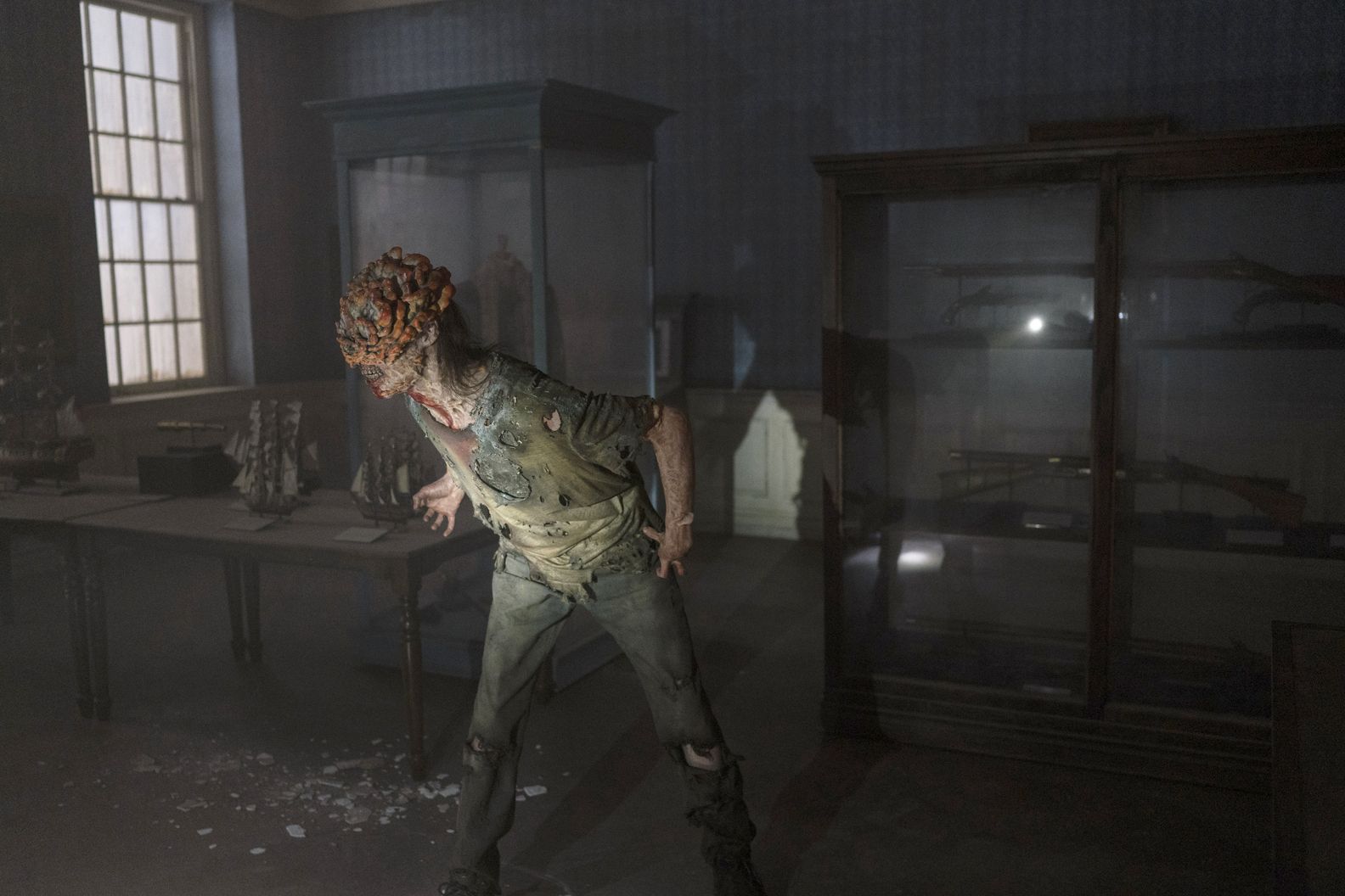 O BEIJO ZUMBI DO EPISÓDIO 2 DE THE LAST OF US #thelastofus #tlou #tess