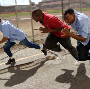 nfl football 2003 kevan barlow visits san quentin