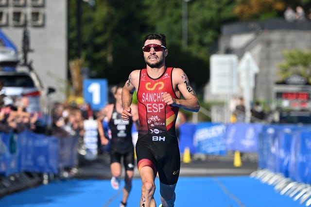 sánchez mantecón en la copa del mundo de triatlón de karlovy vary 2022