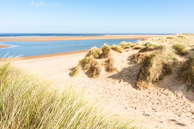 sandy beaches uk