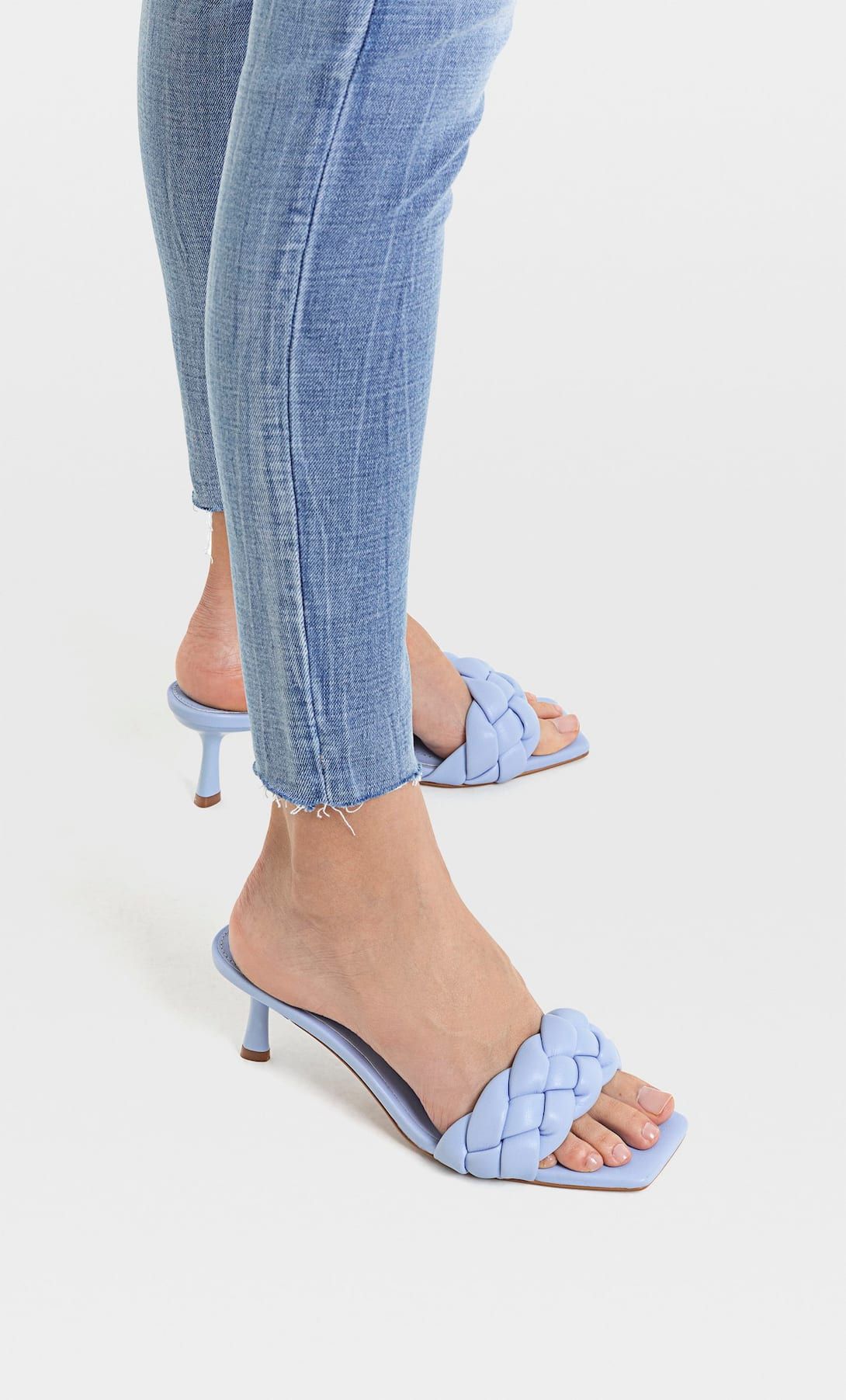 Tacones bershka online 2020