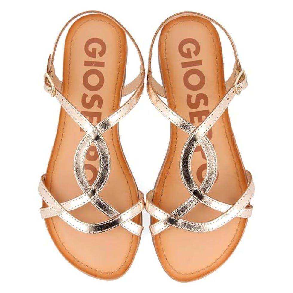 sandalias de tiras finas doradas