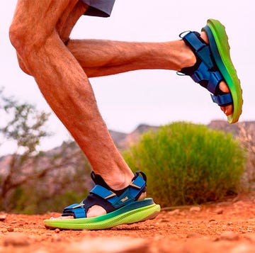 Las sandalias Teva Aventrail las sandalias teva aventrail