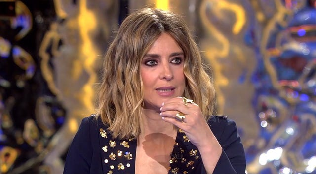 sandra barneda en el plato del debate de la isla de las tentaciones