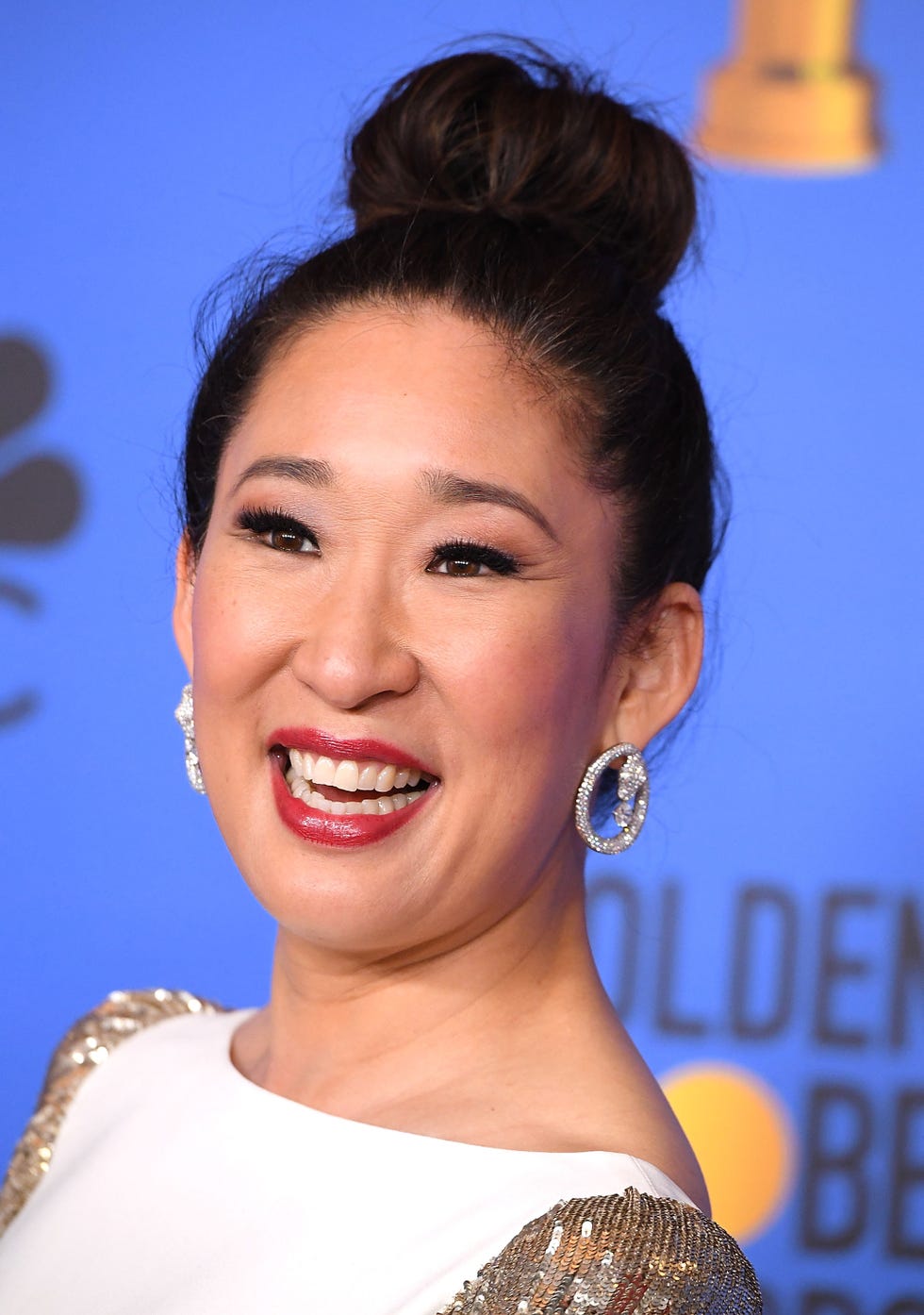 Sandra Oh Updo - 76th Annual Golden Globe Awards