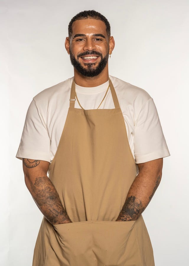 sandro, great british bake off