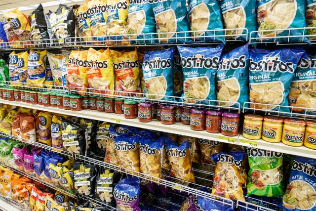 sanibel island, jerrys foods, grocery store, chips aisle
