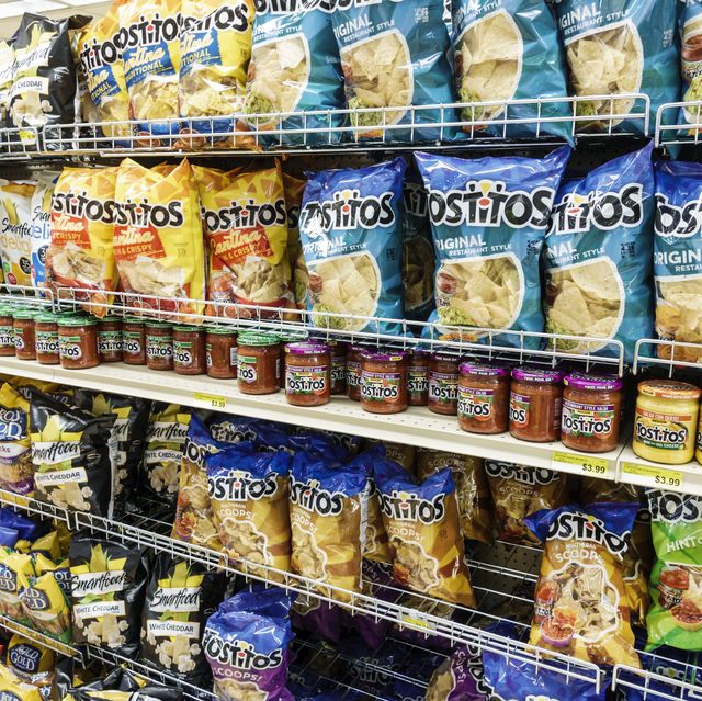 sanibel island, jerrys foods, grocery store, chips aisle