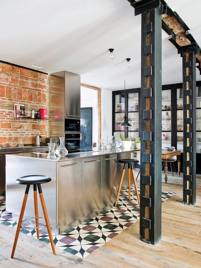 cocina con estilo industrial acero y elementos originales