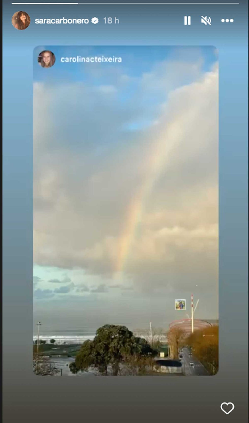 sara carbonero comparte la imagen de un arcoíris