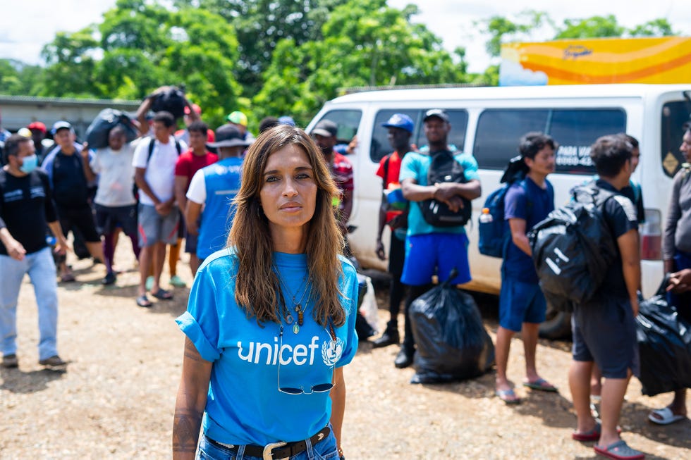 sara carbonero viaja a la selva del darien para conocer la situacion de los migrantes refugiados en la frontera de colombia con panama