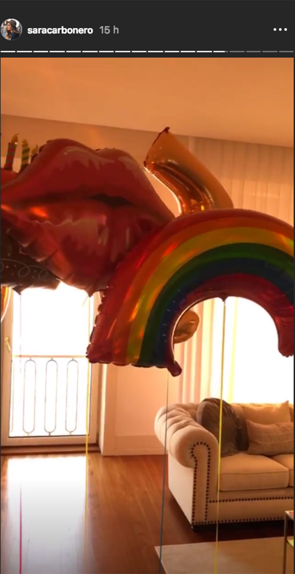 Sara Carbonero globos 35 cumpleaños
