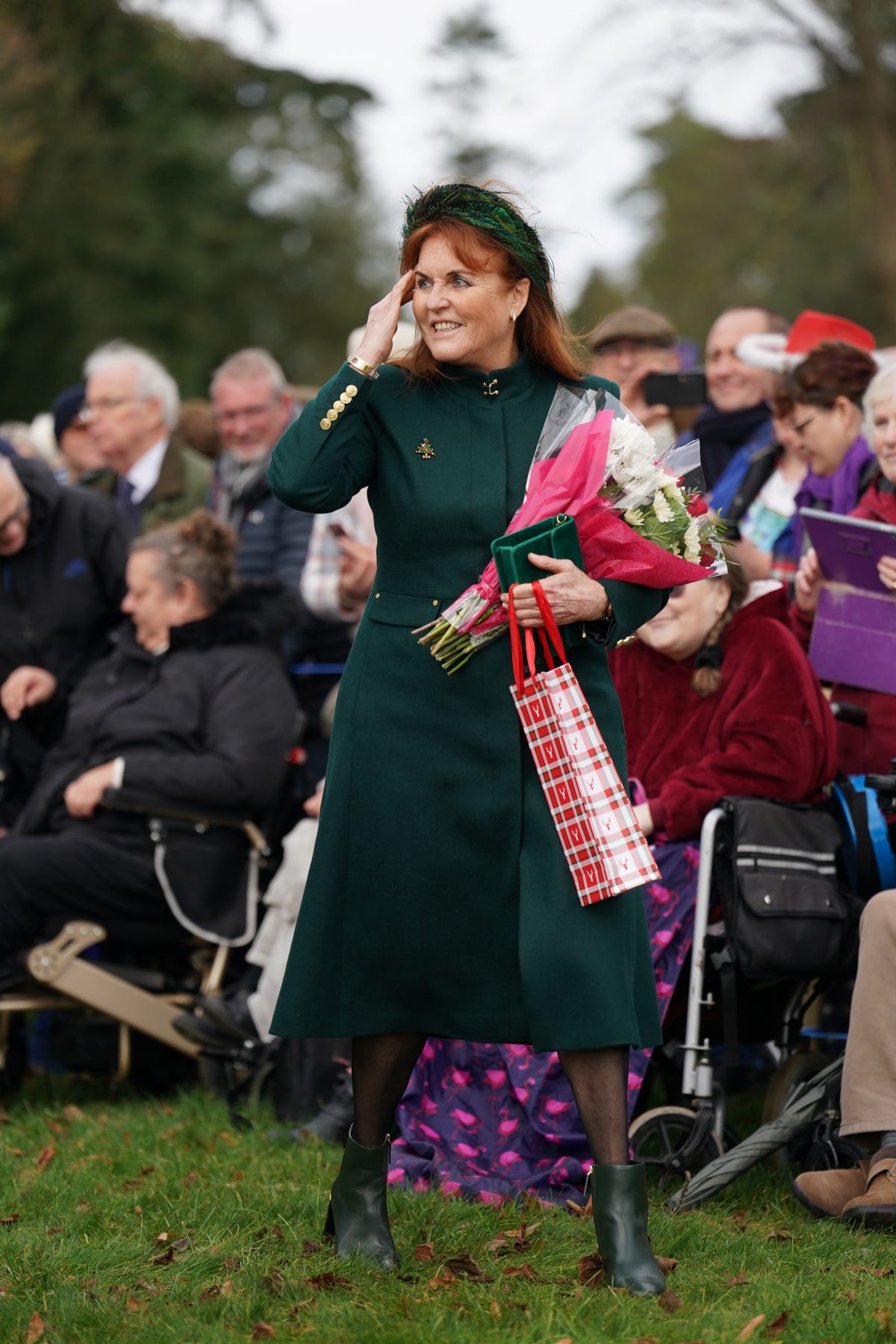 https://hips.hearstapps.com/hmg-prod/images/sarah-duchess-of-york-attending-the-christmas-day-morning-news-photo-1703506809.jpg?crop=1.00xw:0.668xh;0,0&resize=1200:*