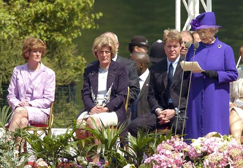 Princess Diana's siblings Lady Sarah McCorquodale, Baroness Jane Fellowes, Earl Spencer and the Queen in 2004