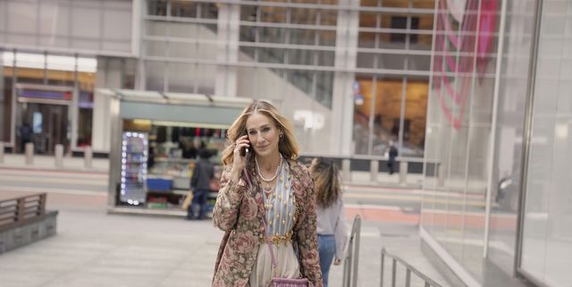 The Best Carrie Bradshaw Fall Outfits of 2023