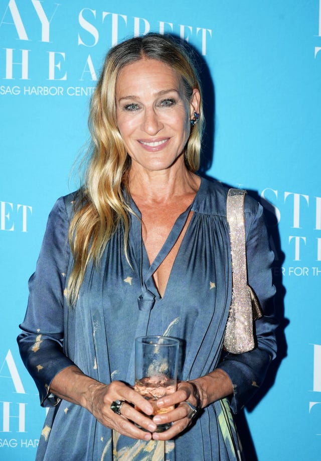 Sarah Jessica Parker Shares the ‘Nice’ Moisturizer She Swears By at 58