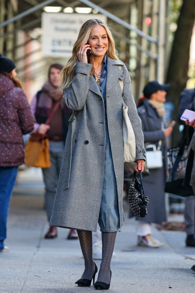 Sarah Jessica Parker wears checked coat for filming