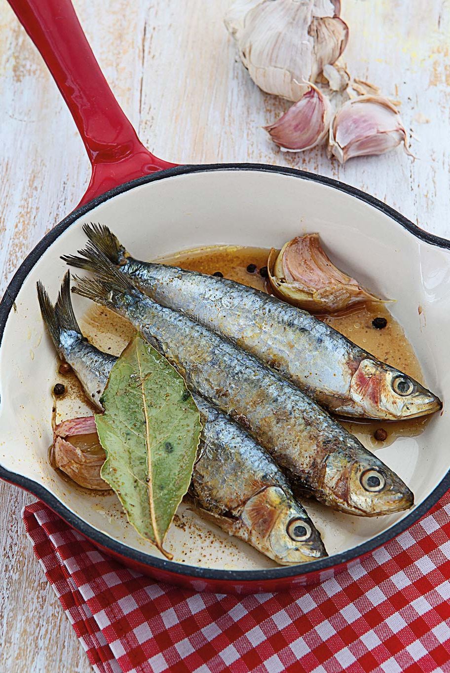 sardinas en escabeche