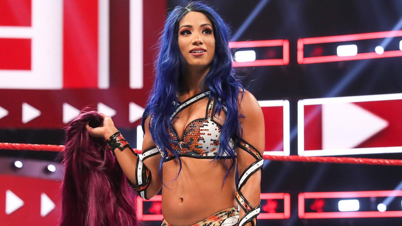 WWE Raw results - Sasha Banks returns and targets Becky Lynch