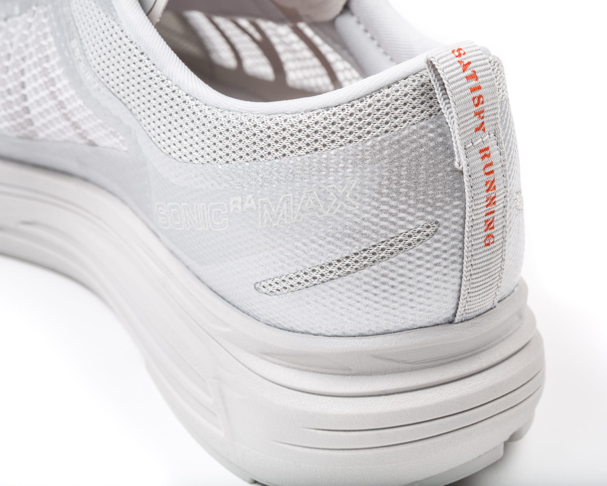 Satisfy X Salomon Sonic RA Max