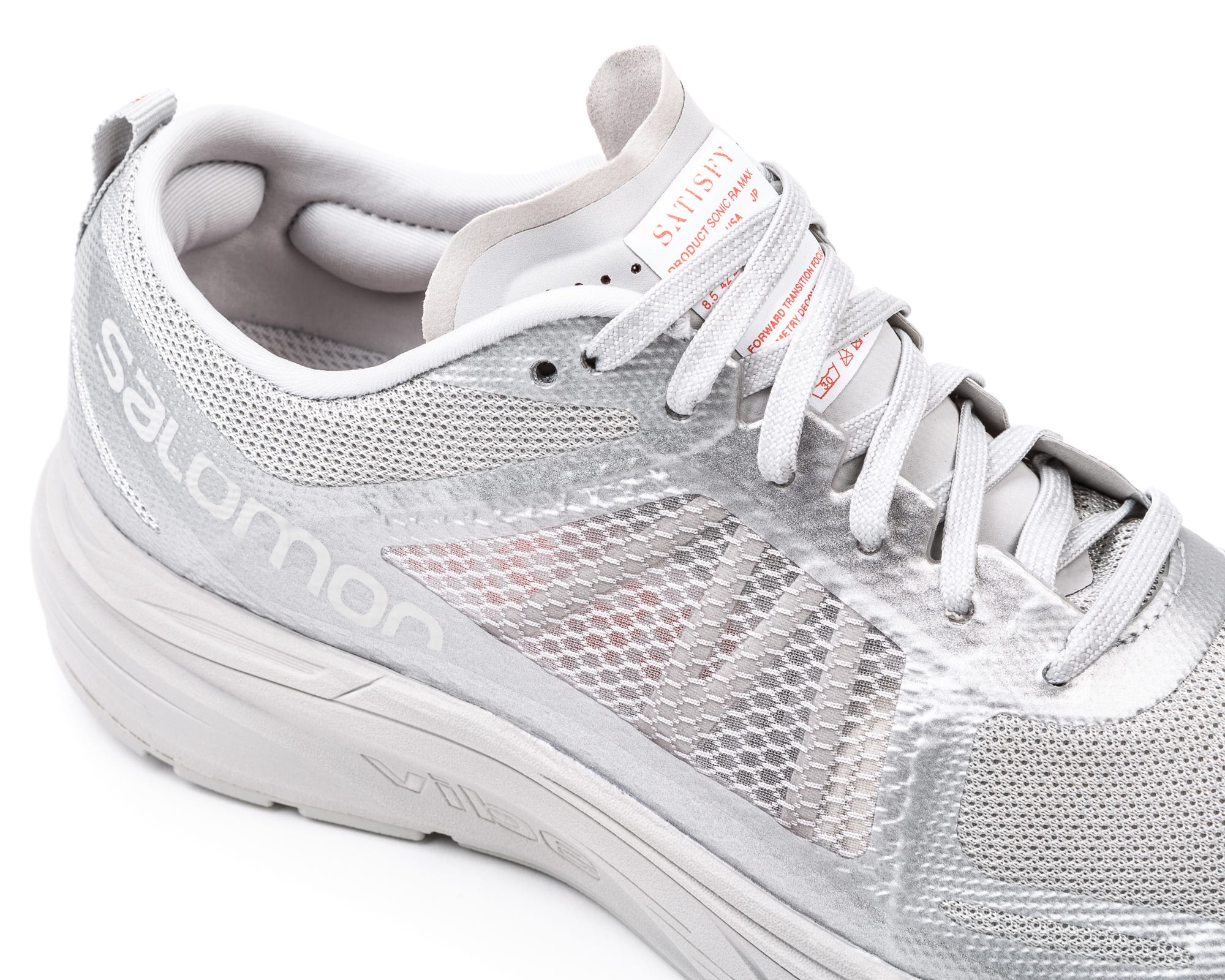 Satisfy X Salomon Sonic RA Max