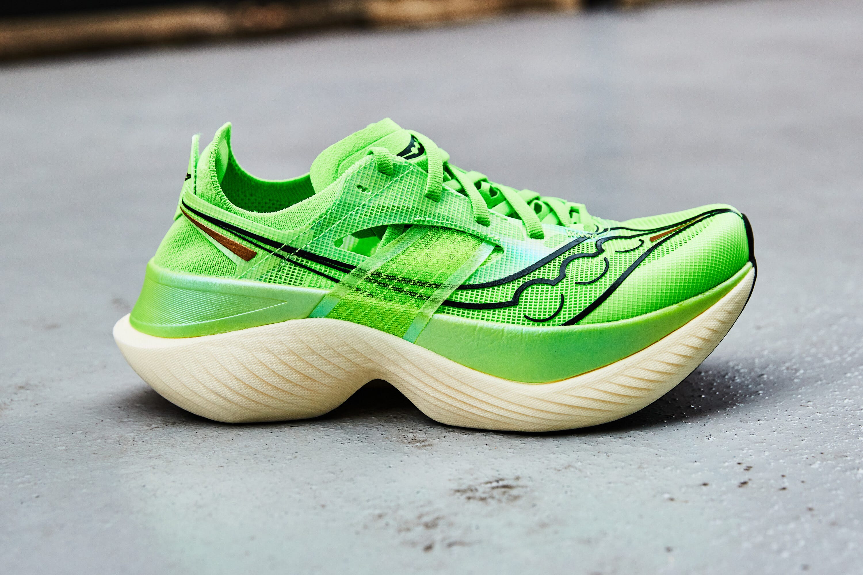 saucony endorphin elite