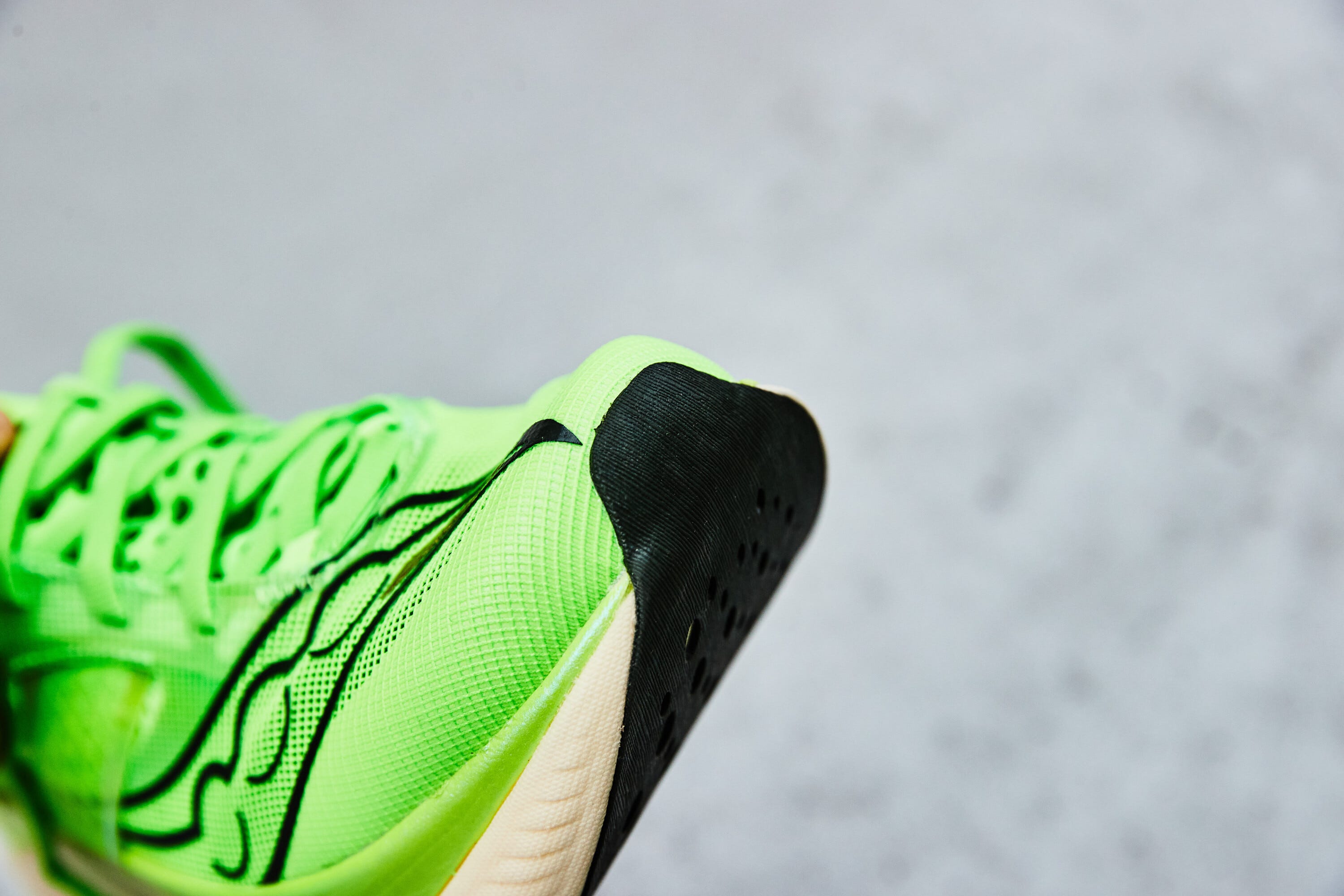 saucony endorphin elite