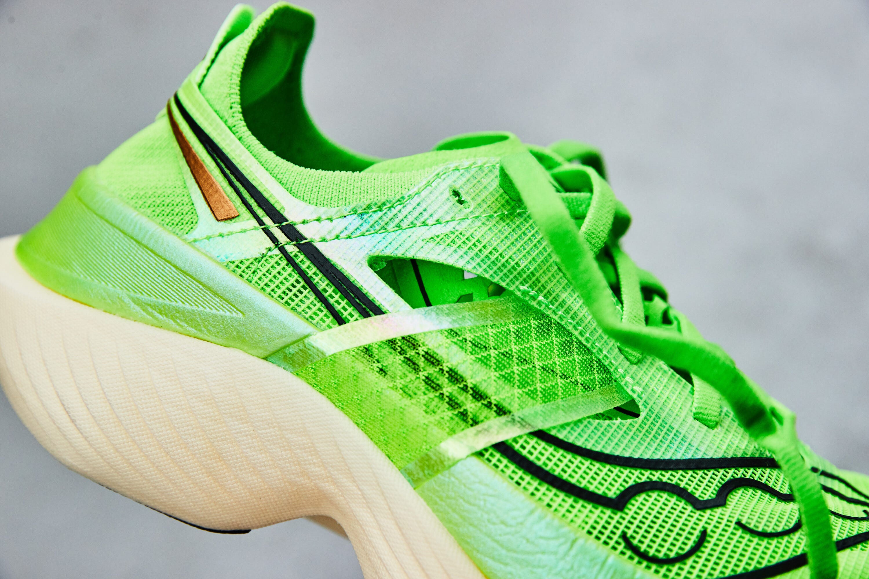 saucony endorphin elite